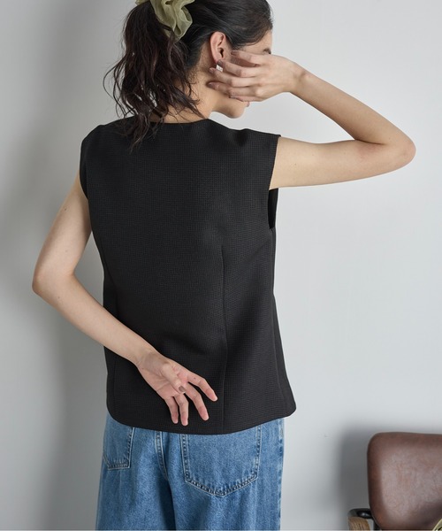 THE YOn（ザヨン）の「サマージャガードフレンチスリーブベスト（ベスト・レディース・アイボリー/ブラック/オリーブ・FREE）」の13枚目の写真