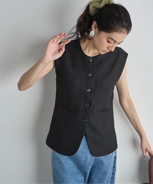 THE YOn（ザヨン）の「サマージャガードフレンチスリーブベスト（ベスト・レディース・アイボリー/ブラック/オリーブ・FREE）」の10枚目の写真