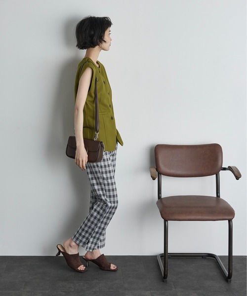 THE YOn（ザヨン）の「サマージャガードフレンチスリーブベスト（ベスト・レディース・アイボリー/ブラック/オリーブ・FREE）」の6枚目の写真