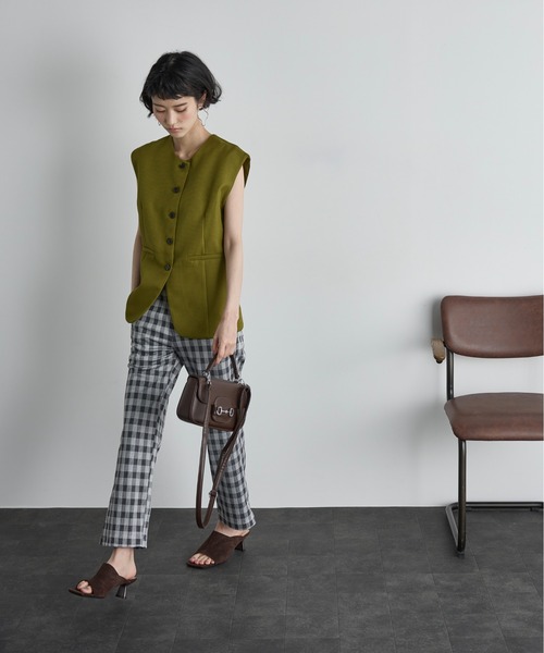 THE YOn（ザヨン）の「サマージャガードフレンチスリーブベスト（ベスト・レディース・アイボリー/ブラック/オリーブ・FREE）」の7枚目の写真