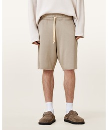ALLSAINTS（オールセインツ）の「HELIX STRAIGHT LEG SWEAT SHORTS | HELIX ストレート レッグ スウェット ショーツ（その他パンツ）」