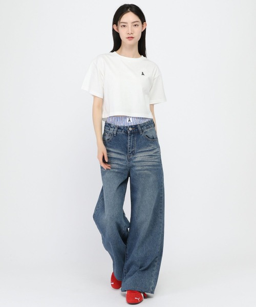 ALAND（エーランド）の「ALAND／Aロゴクロップド半袖T（Tシャツ/カットソー・レディース・ブラック/ホワイト・SMALL/LARGE）」の4枚目の写真