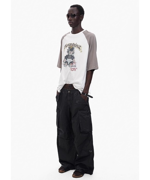 MASONPRINCE(メイソンプリンス)の「オーバーサイズ パンクベアー ラグラン Tシャツ DT4356【MASONPRINCE】(Tシャツ/カットソー・メンズ・ホワイト/ダークグレー・L/M/S)」の4枚目の写真