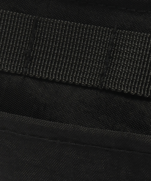 ONLY NY(オンリーニューヨーク)の「ONLY NY / オンリーニューヨーク Interborough Sacoche Bag(ショルダーバッグ・メンズ・カーキ/ブラック・FREE)」の12枚目の写真