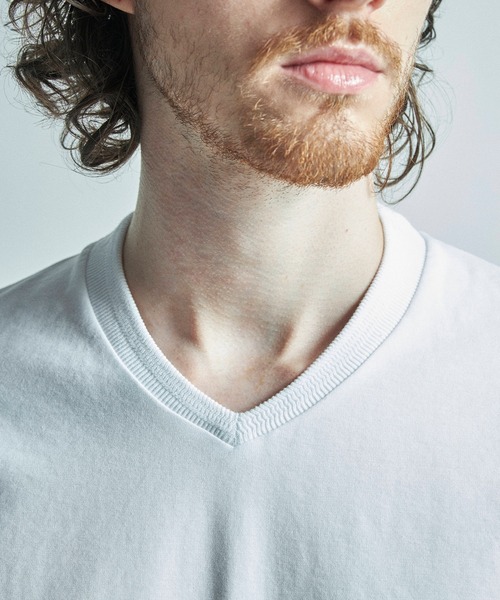 MEN'S BIGI(メンズビギ)の「【ACTIVE TAILOR/アクティブテイラー】シルケットスムースVネック長袖Tシャツ(Tシャツ/カットソー・メンズ・ホワイト/ブラック/ブルー/ブラウン・04/03/02/01/05)」の17枚目の写真