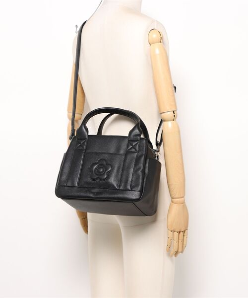 マリークワント★スクエアシュリンクデイジートート MARY QUANT ONLINE SHOP｜マリークヮントオンラインショップ