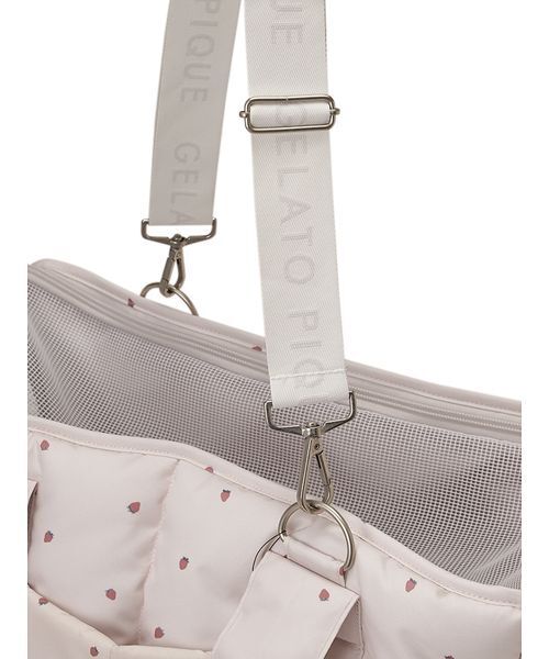 CAT&DOG】ストロベリー柄キルティングキャリーバック（ペット用