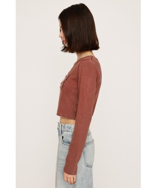 SLY（スライ）の「FRONT PATCH RIB TOPS フロント パッチ リブトップス 秋服（Tシャツ/カットソー・レディース・ブラック/ベージュ/パープル/レッド・FREE）」の19枚目の写真