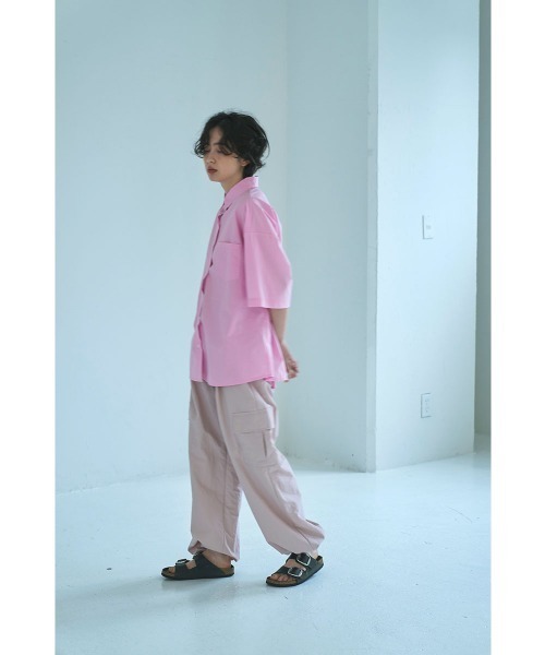 marjour(マージュール)の「COTTON COLOR OVER SHIRTS(シャツ/ブラウス・レディース・ピンク/オフホワイト・M)」の5枚目の写真