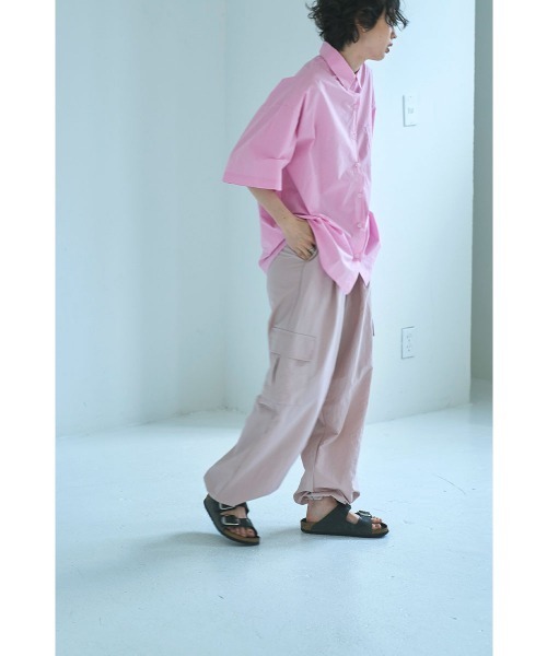 marjour(マージュール)の「COTTON COLOR OVER SHIRTS(シャツ/ブラウス・レディース・ピンク/オフホワイト・M)」の7枚目の写真