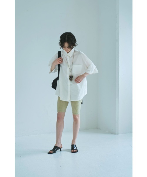 marjour(マージュール)の「COTTON COLOR OVER SHIRTS(シャツ/ブラウス・レディース・ピンク/オフホワイト・M)」の17枚目の写真