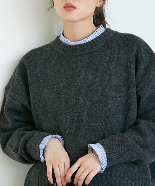 le.coeur blanc（ルクールブラン）の「《WEB限定アイテム》ウォッシャブルワイドクルーネックニット（ニット/セーター・レディース・レッド/ブルー/キャメル/オフホワイト/チャコールグレー・38）」の12枚目の写真