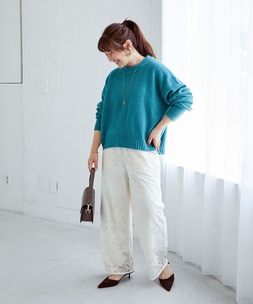 le.coeur blanc（ルクールブラン）の「《WEB限定アイテム》ウォッシャブルワイドクルーネックニット（ニット/セーター・レディース・レッド/ブルー/キャメル/オフホワイト/チャコールグレー・38）」の13枚目の写真