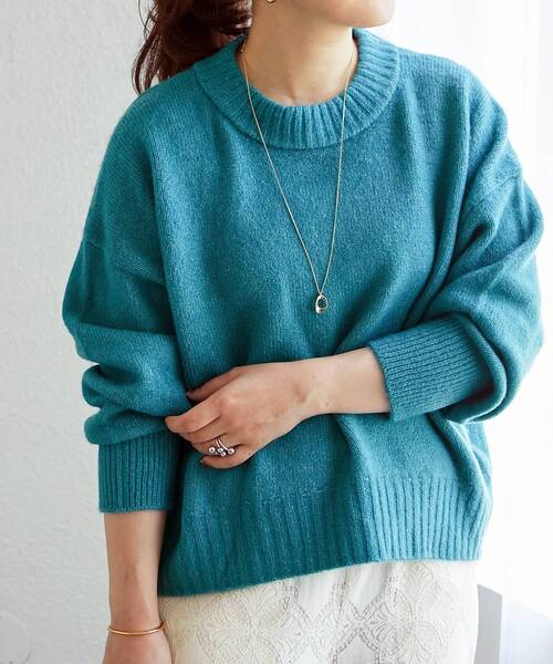 le.coeur blanc（ルクールブラン）の「《WEB限定アイテム》ウォッシャブルワイドクルーネックニット（ニット/セーター・レディース・レッド/ブルー/キャメル/オフホワイト/チャコールグレー・38）」の14枚目の写真