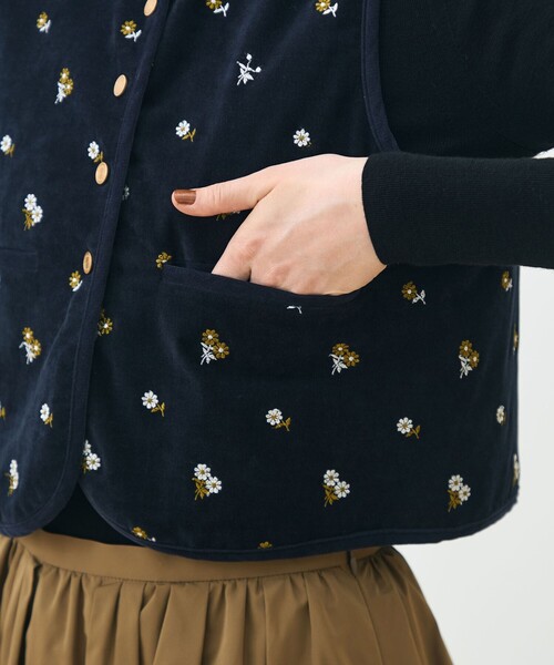 フルーロンベル リバーシブルジレ（ベスト）｜TOMORROWLAND