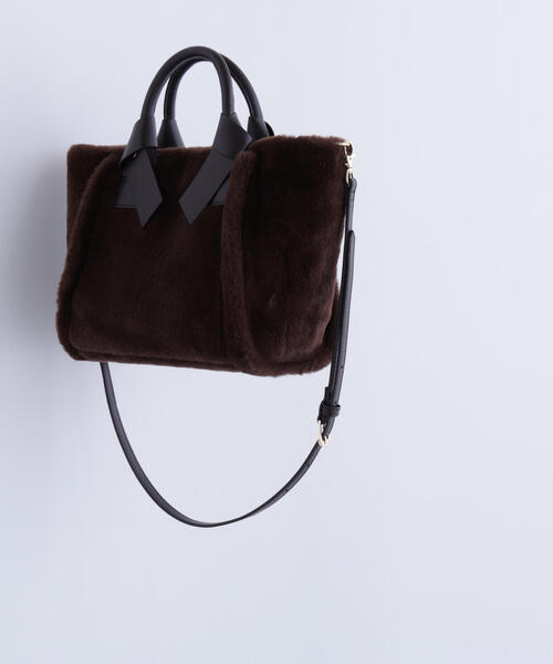 NATURAL BEAUTY BASIC（ナチュラルビューティーベーシック）の「◇ヘアリーリボントートバッグ（トートバッグ・レディース・オフホワイト/ベージュ/ダークブラウン・ﾌﾘ-）」の5枚目の写真