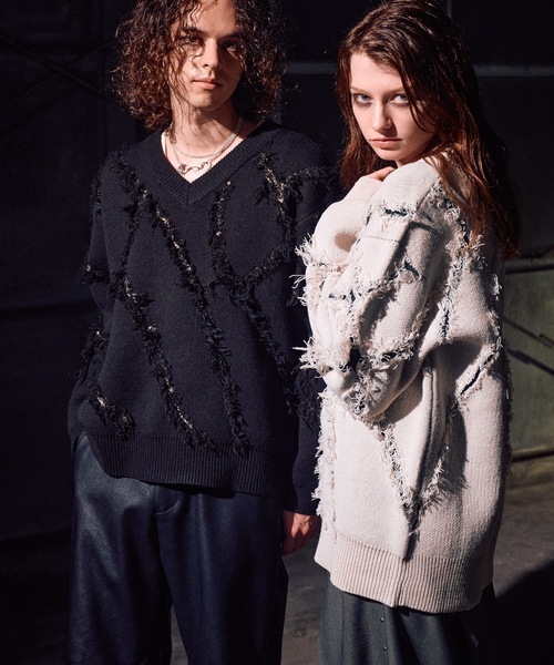 CASPER JOHN(キャスパージョン)の「Slash crash knit / スラッシュクラッシュニット(ニット/セーター・メンズ・ブラウン/ブラック/アイボリー・LARGE/MEDIUM/SMALL/X-SMALL)」の4枚目の写真