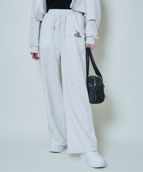 イタリア製カジュアルセット キルティングスウェット&美脚スウェットパンツ セール】文字グラフィックスウェットパンツ【G】（スウェット