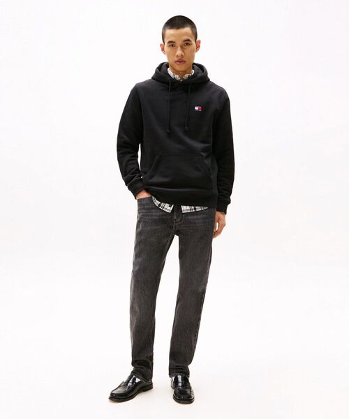 tommy jeans(トミー ジーンズ)の「レギュラーバッジパーカー(スウェット・メンズ・グレー/ブラック/グリーン/ネイビー・X-SMALL/MEDIUM/LARGE/X-LARGE/SMALL)」の14枚目の写真