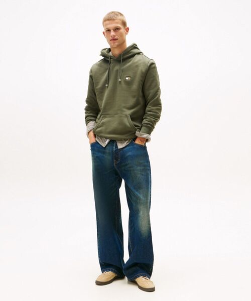 tommy jeans(トミー ジーンズ)の「レギュラーバッジパーカー(スウェット・メンズ・グレー/ブラック/グリーン/ネイビー・X-SMALL/MEDIUM/LARGE/X-LARGE/SMALL)」の18枚目の写真