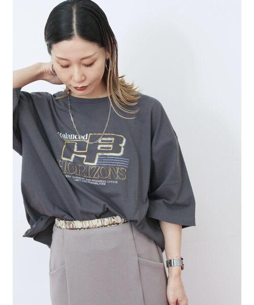 Samansa Mos2 blue（サマンサモスモスブルー）の「ヴィンテージ風プリントTシャツ（Tシャツ/カットソー・レディース・ブラウン/チャコールグレー/ライトベージュ・F）」の9枚目の写真