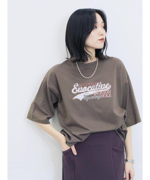 Samansa Mos2 blue(サマンサモスモスブルー)の「ヴィンテージ風プリントTシャツ(Tシャツ/カットソー・レディース・ブラウン/チャコールグレー/ライトベージュ・F)」の9枚目の写真