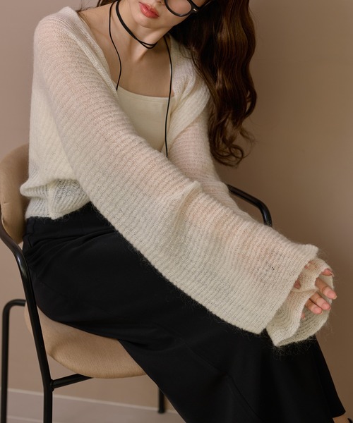 LAULEN(ローレン)の「loose knit bolero cardigan /ルーズショートボレロニットカーディガン(カーディガン/ボレロ・レディース・ベージュ/ブラック/アイボリー・FREE)」の5枚目の写真
