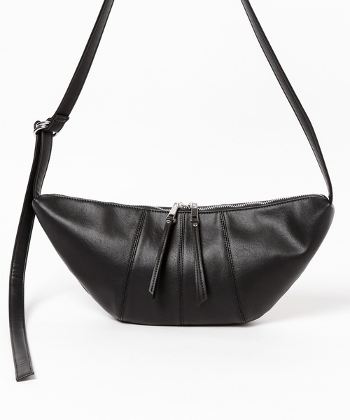 HARE(ハレ)の「ミニクロワッサンBAG(HARE)(ショルダーバッグ・メンズ・ブラック・FREE)」の10枚目の写真