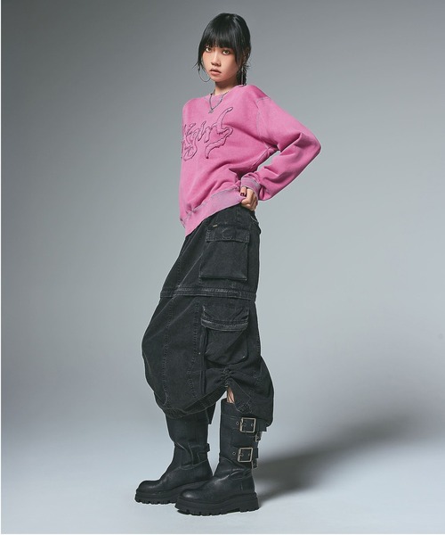 X-girl(エックスガール)の「DISTORTED LOGO PATCH FADED SWEAT TOP(スウェット・レディース・ブラック/ブラウン/ピンク・S/M/L)」の4枚目の写真