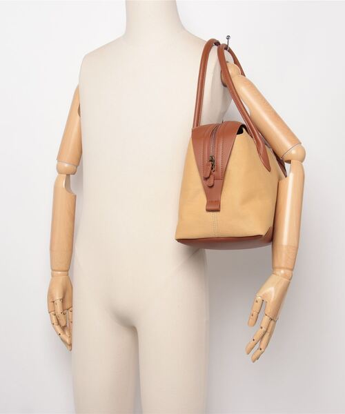 THEATRE PRODUCTS（シアタープロダクツ）の「キャンバスコンビハンドバッグＬ（ボストンバッグ・レディース・ブラウン/ブラック・FREE）」の6枚目の写真