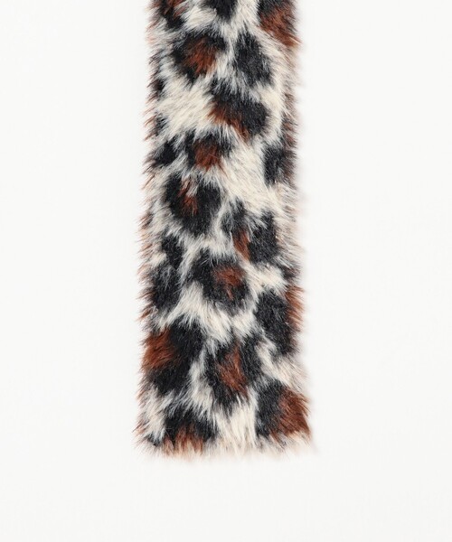 Ray BEAMS（レイビームス）の「スリム 柄 マフラー（マフラー・レディース・ホワイト/ダークブラウン・ONE SIZE）」の10枚目の写真