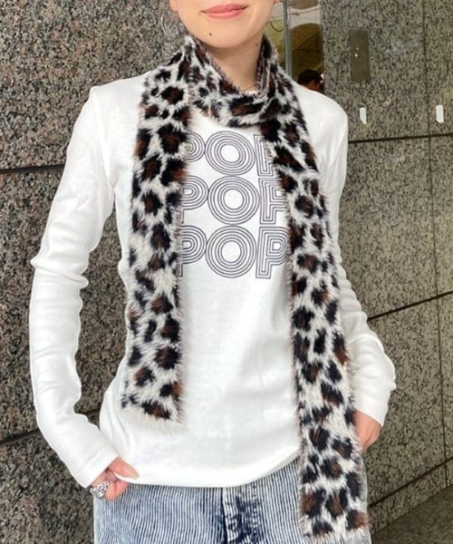 Ray BEAMS（レイビームス）の「スリム 柄 マフラー（マフラー・レディース・ホワイト/ダークブラウン・ONE SIZE）」の16枚目の写真