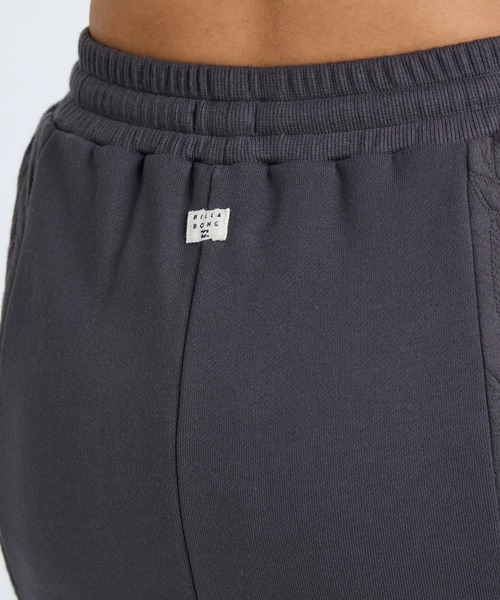 BILLABONG(ビラボン)の「BILLABONG レディース QUILT MIX LONG SKIRT スカート 【2025年秋冬モデル】/ビラボンセットアップ対応サイド切り替えデザインスウェットロングスカート(スカート・レディース・オフホワイト/ホワイト/ブラウン系その他・LARGE/MEDIUM)」の10枚目の写真