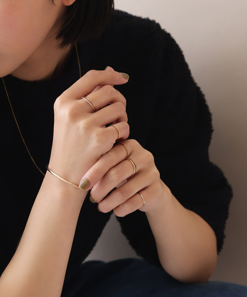Lilas（リラ）の「シンプルリング K10（リング・レディース・ゴールド・7/FREE/11/13/15 ）」の2枚目の写真