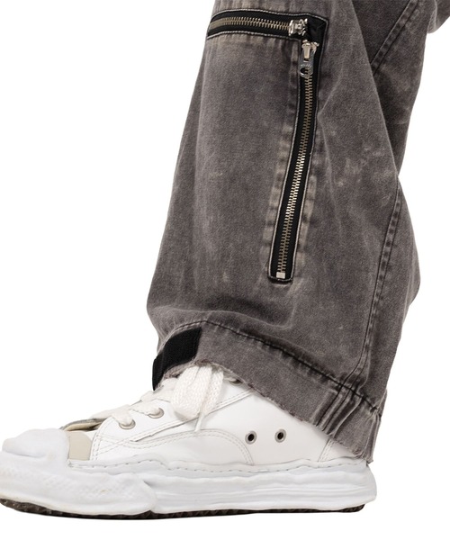 Maison MIHARA YASUHIRO（メゾンミハラヤスヒロ）の「【MIHARAYASUHIRO/ミハラヤスヒロ】WAIST LAYERD FLIGHT PANTS（カーゴパンツ・メンズ・カーキ/ブラック・46/44）」の4枚目の写真