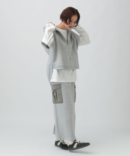 LEPSIM（レプシィム）の「パフエア異素材ナロースカート　576757（スカート・レディース・ブラウン/グレー/チャコールグレー・FREE）」の9枚目の写真