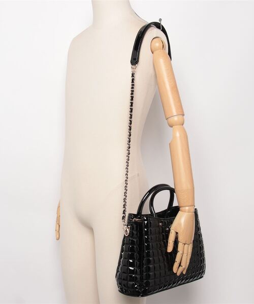 ぐらってぃ NASTRA Convertible Xbody Flap クロスボディバッグ | GUESS(ゲス