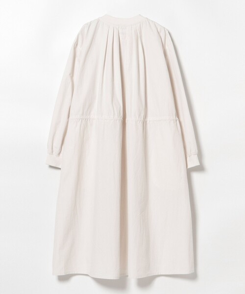 BEAMS HEART（ビームスハート）の「MA-1ディテール バックタックコート（ノーカラーコート・レディース・ホワイト系その他5/オリーブ/ベージュ・SMALL/MEDIUM）」の17枚目の写真