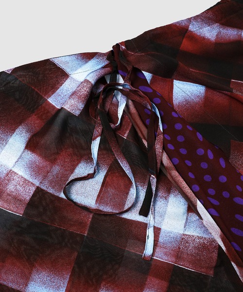 DRIES VAN NOTEN（ドリスヴァンノッテン）の「PRITTY 2252 W.W.PANTS（その他パンツ・レディース・その他・34/36）」の3枚目の写真