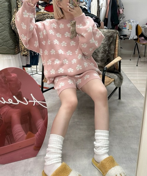 Alley Tokyo(アリートーキョー)の「【セットアップで着られる】お花のニットトップス(ニット/セーター・レディース・サックスブルー/ピンク・FREE)」の8枚目の写真