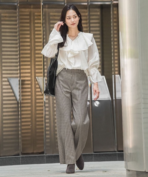 LAUTREAMONT(ロートレアモン)の「両面起毛ワイドパンツ≪洗える/セットアップ対応≫(その他パンツ・レディース・ブラック/ベージュ/オフホワイト/ブラウン系その他/ダークグレー/ブラウン・11号/9号/7号)」の14枚目の写真