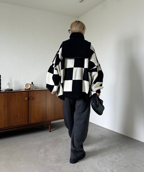 CFT.(シフト)の「ボアジップネックショルダー(ニット/セーター・レディース・ブラック・FREE)」の11枚目の写真