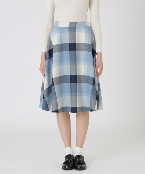 BLUE LABEL CRESTBRIDGE(ブルーレーベルクレストブリッジ)の「クレストブリッジチェックサキソニーフレアスカート(スカート・レディース・ベージュ系その他/ブラック/ブルー系その他4・36/38)」の1枚目の写真