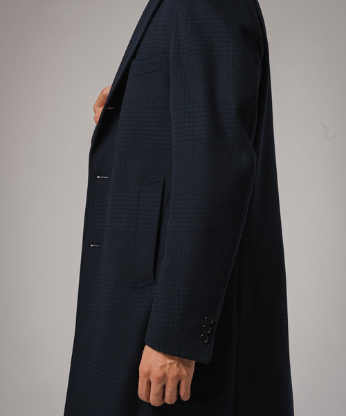EDIFICE（エディフィス）の「SUPER 140’s ウール / カシミヤ チェスターコート(チェック)（チェスターコート・メンズ・チョコ/ダークブルー・44/46/48）」の17枚目の写真