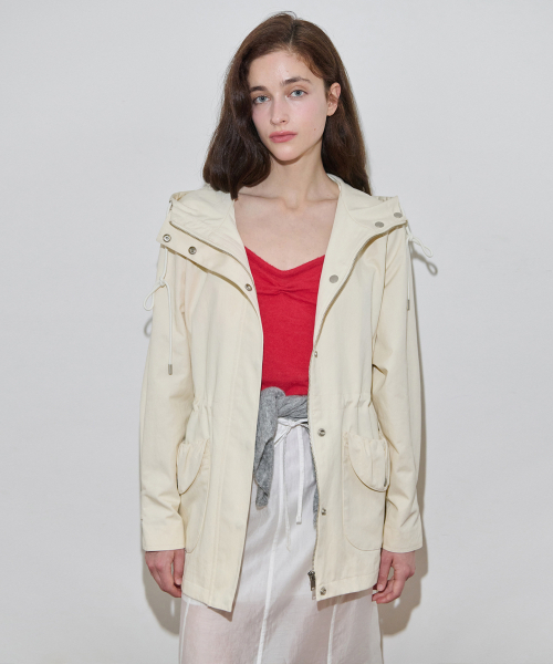 SINOON(シヌーン)の「Raglan Hoodie Jacket (Cream)(ミリタリージャケット・レディース・アイボリー・FREE)」の4枚目の写真