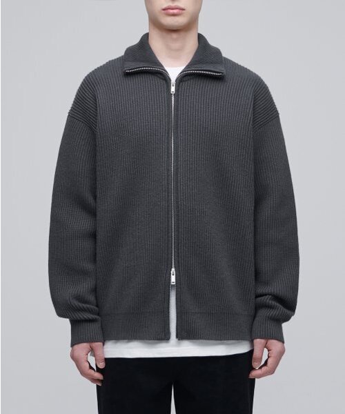 MUSINSA STANDARD（ムシンサスタンダード）の「リラックスドリブニットジップアップ[グレー]（ニット/セーター・メンズ・その他・SMALL/MEDIUM/LARGE/X-LARGE/XX-LARGE）」の3枚目の写真