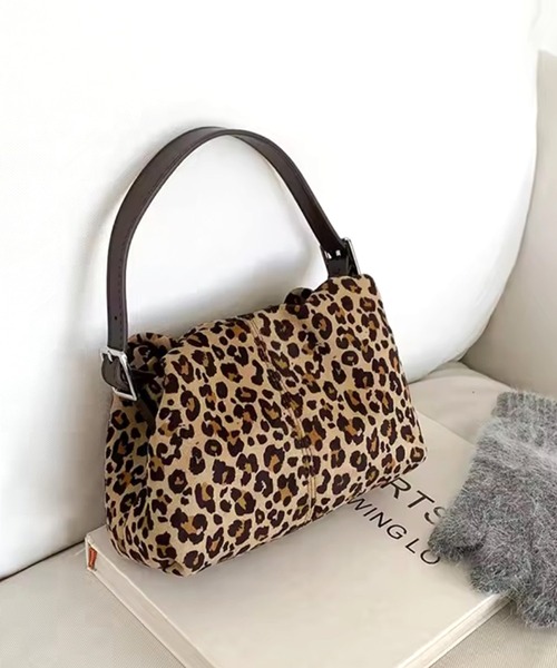 ammy.（エイミードット）の「【 ammy. / エイミードット 】 2way ミニ ショルダーバッグ（ショルダーバッグ・レディース・ブラック/ダークブラウン/ブラウン/オリーブ/ライトブラウン/レオパード・FREE）」の6枚目の写真