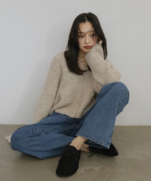 hellam(へラム)の「ブークレクルーネックカーディガン(カーディガン/ボレロ・レディース・グレー/アイボリー/ピンク/チャコール/ベージュ・FREE)」の4枚目の写真