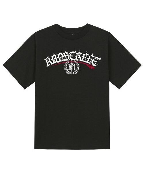 KAN6312(カン6312)の「KTB0161 レタリング月桂冠半袖Tシャツ - ブラック(Tシャツ/カットソー・メンズ・その他・SMALL/MEDIUM/LARGE/X-LARGE)」の1枚目の写真