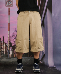 Frayed Blunt Bermuda Pants-Beige